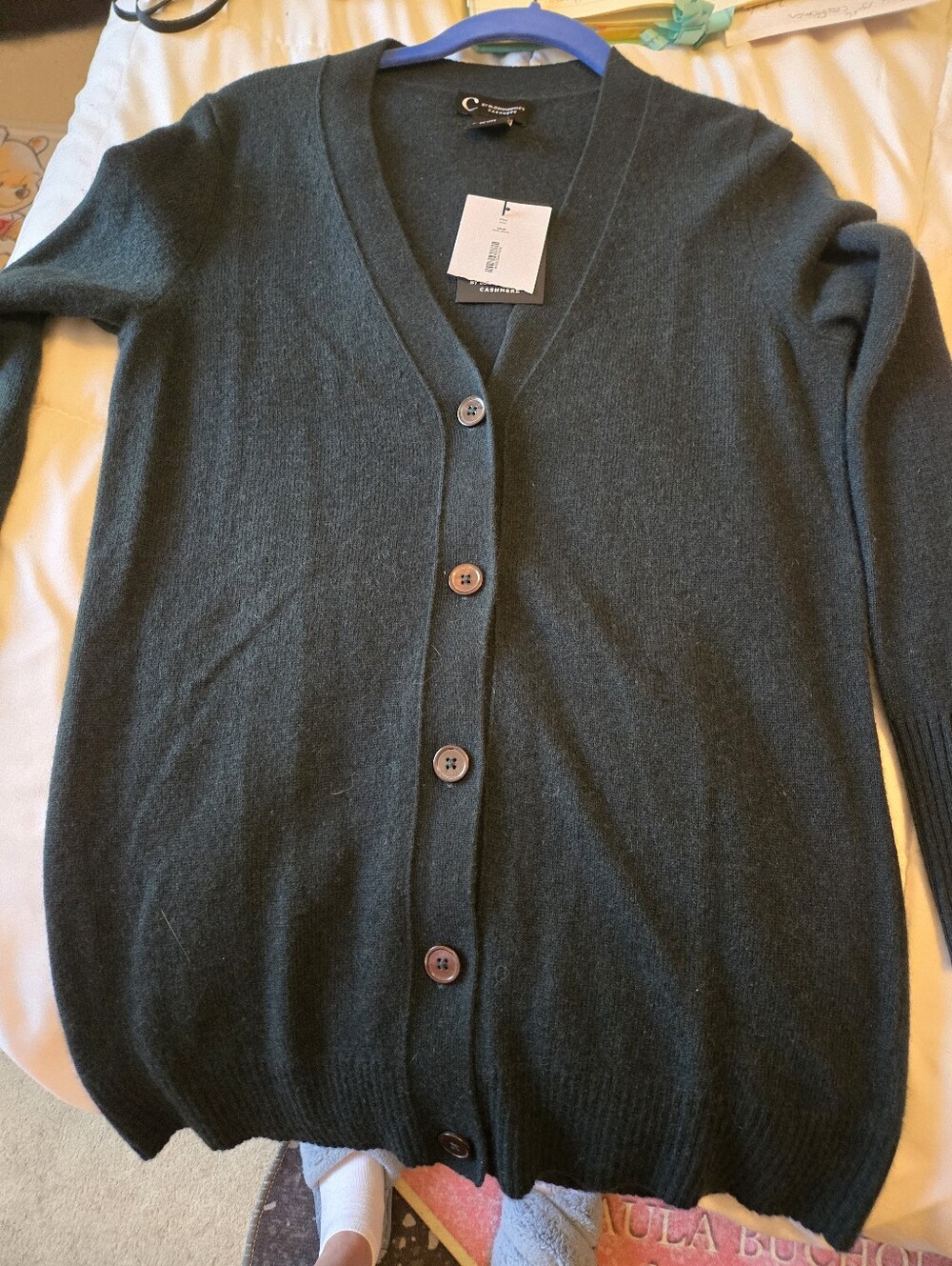 NWT Bloomingdale's Dark Green 100% Cashmere Sweater